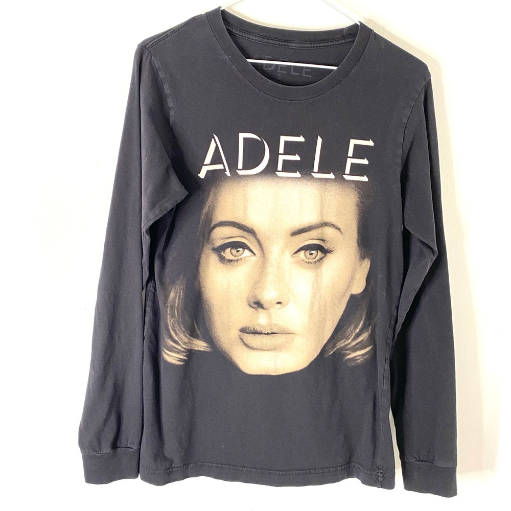 Adele Black Long Sleeve Portrait Graphic Top Crew Neck Band Tee Style